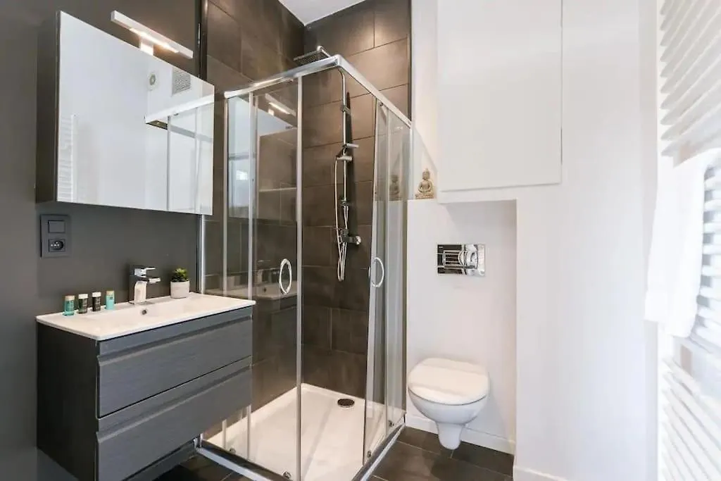 Vibrant 1-Bedroom Apartment In Antwerp'S Lively Zu Antwerp
